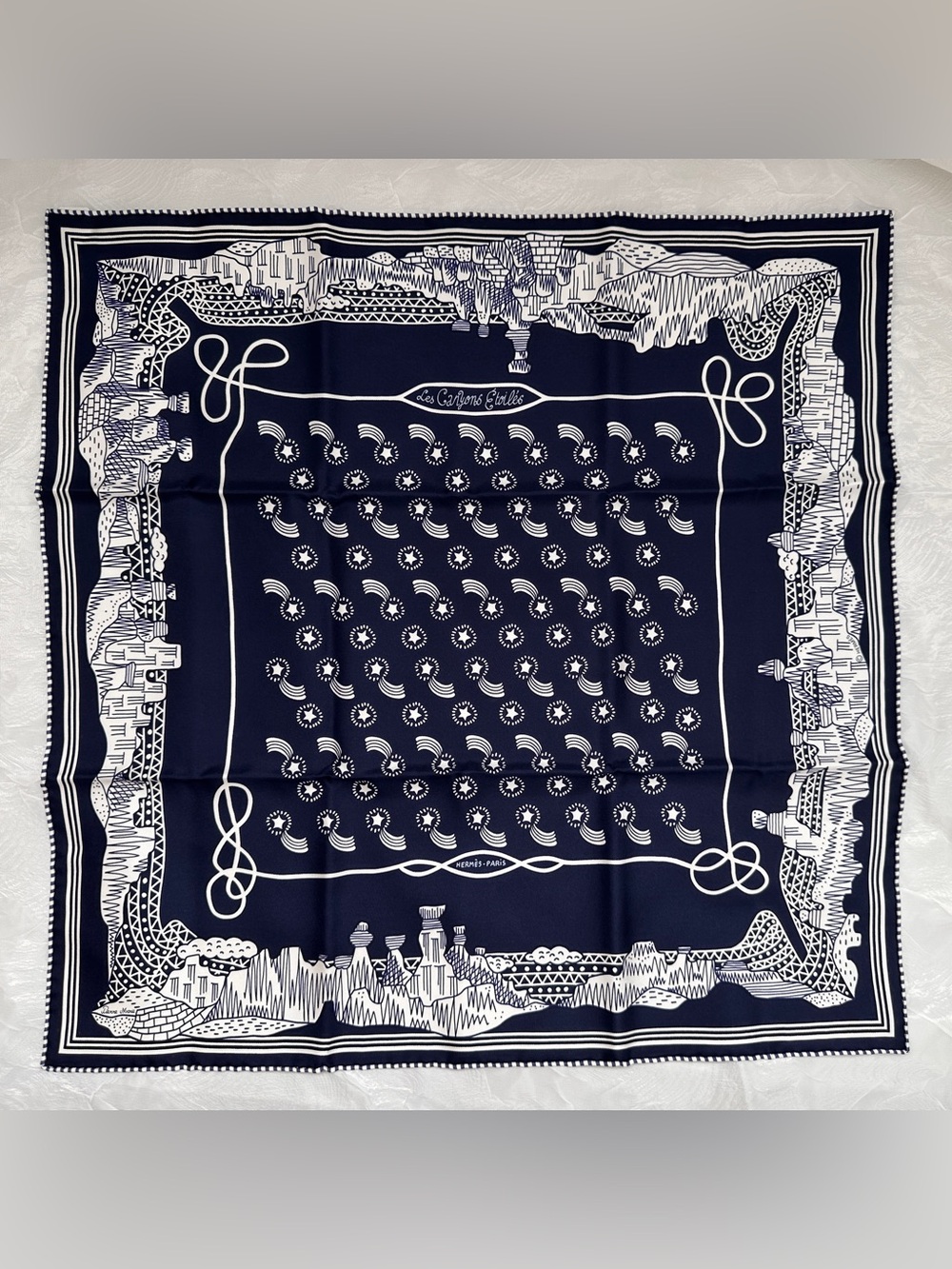 Hermes Les Canyons Etoiles bandana 55